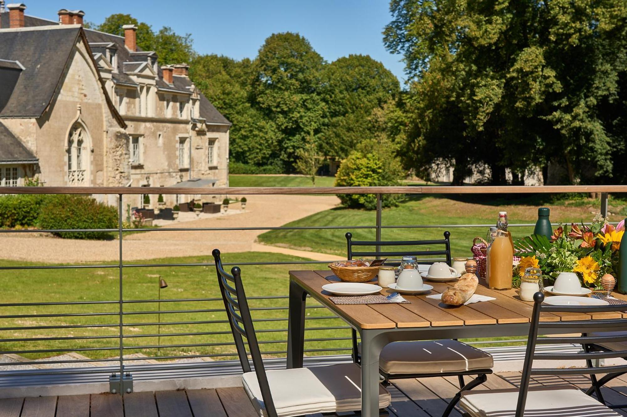 Domaine De La Commanderie De Ballan Luaran gambar